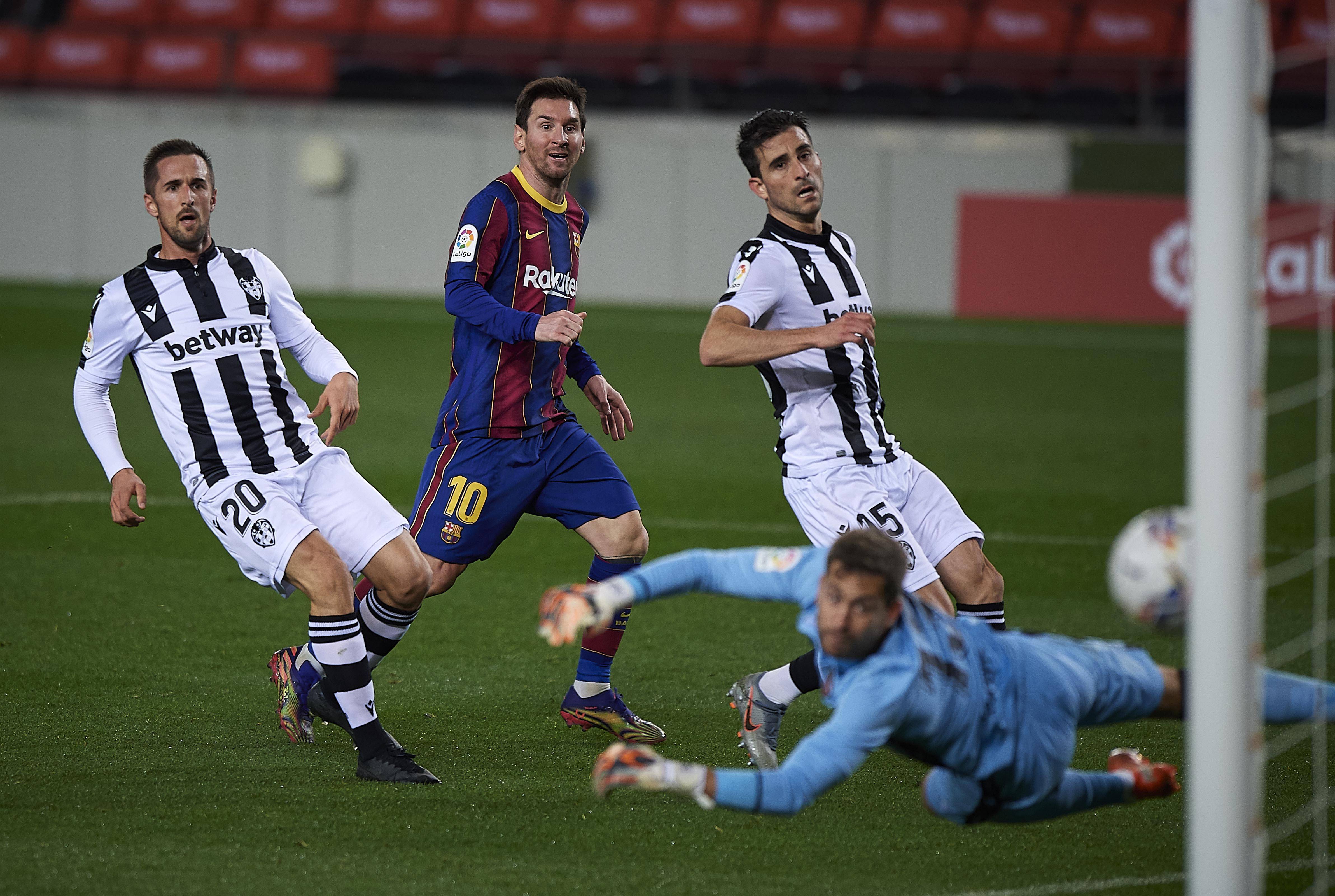 九游体育入口-广东宏远vs广厦男篮cba季后赛对决最新消息